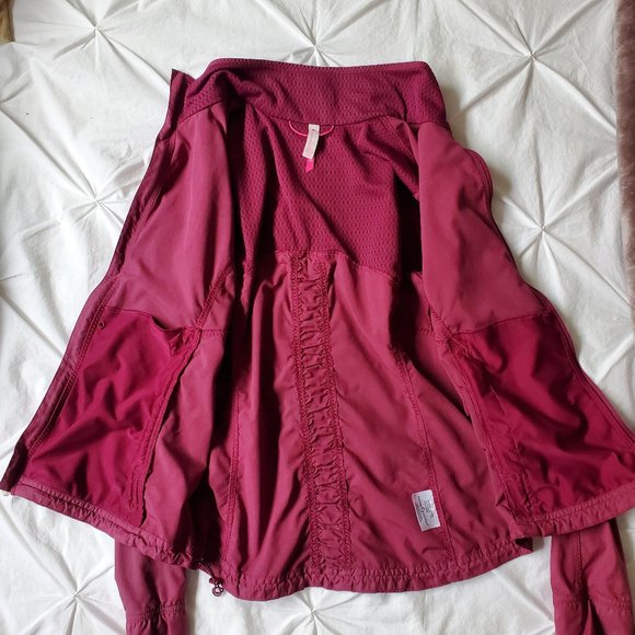 Moving Comfort Running Jacket Shell - Picture 10 of 15